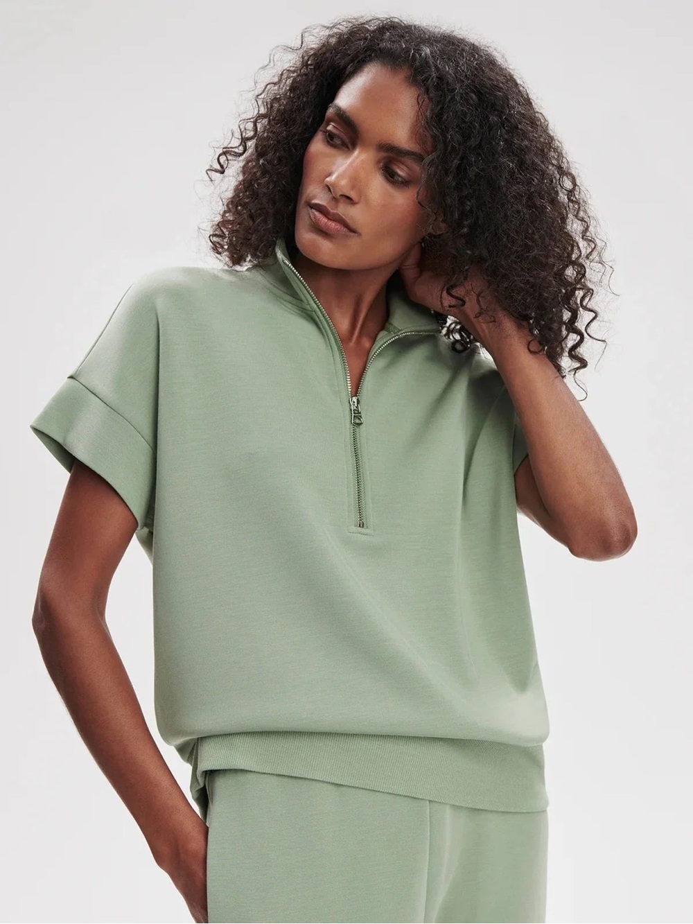 Varley Women’s Ritchie Short Sleeve Sweatshirt Doublesoft in Loden Frost Green S